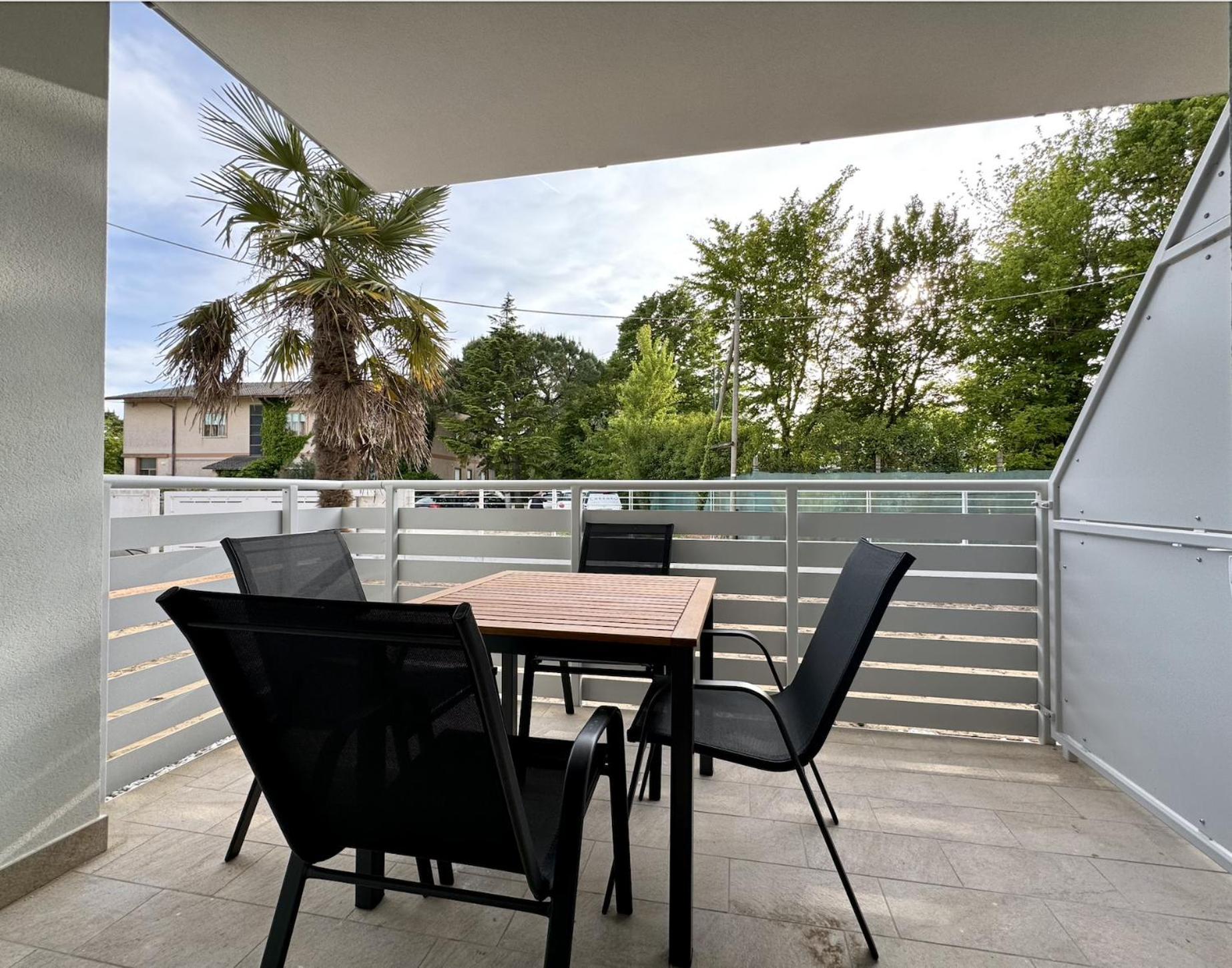 Residence Eva - Carraro Immobiliare Jesolo - Family Apartments Cavallino-Treporti Eksteriør bilde